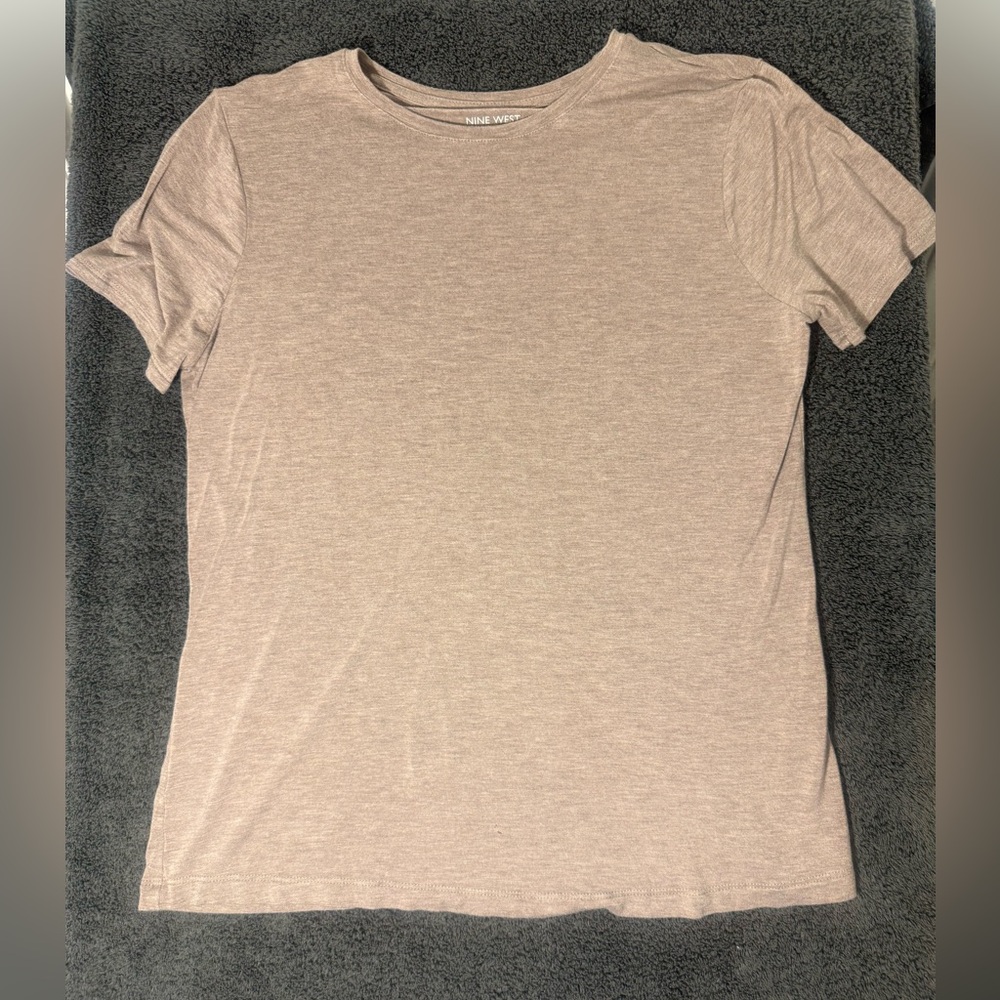 Nine West Women's Beige Short Sleeve Tee‎